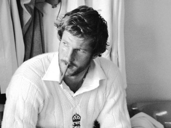 my-favourite-photo-peak-botham-captured-in-his-element.Click to read full article.