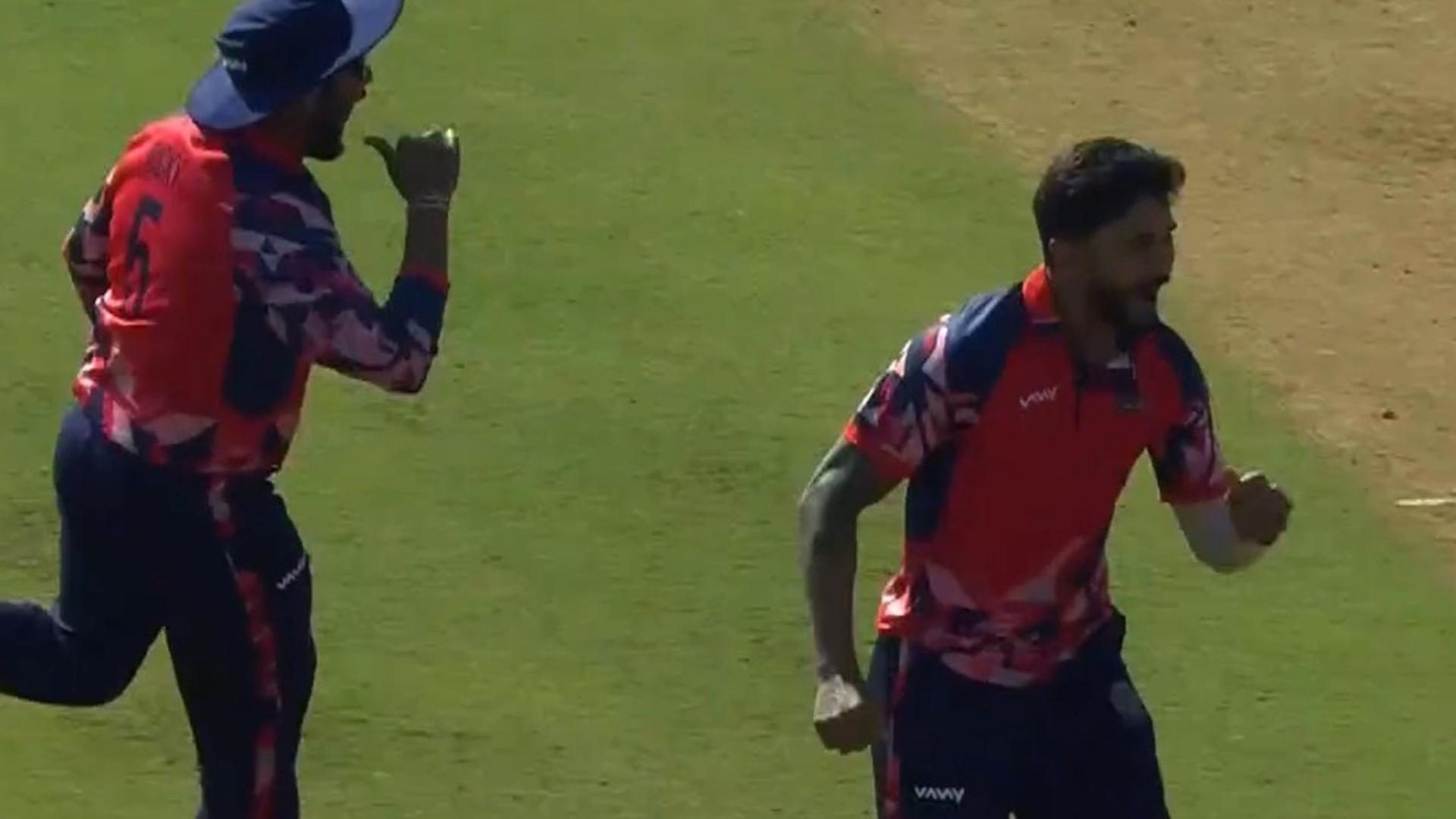 Kapten RCB Bowl Kriket Tes India Untuk Menyelesaikan Hat-Trick T20 Domestik