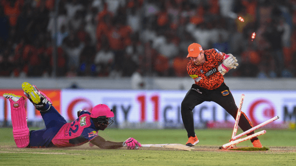 todays-ipl-2024-match-73-qualifier-2-live-score-srh-vs-rr-live-score-updated-scorecard-xis-toss-team-news-and-match-prediction.Click to read full article.