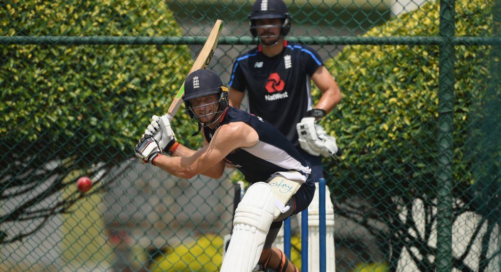 Second Test: Foakes to keep as Buttler admires his glovework