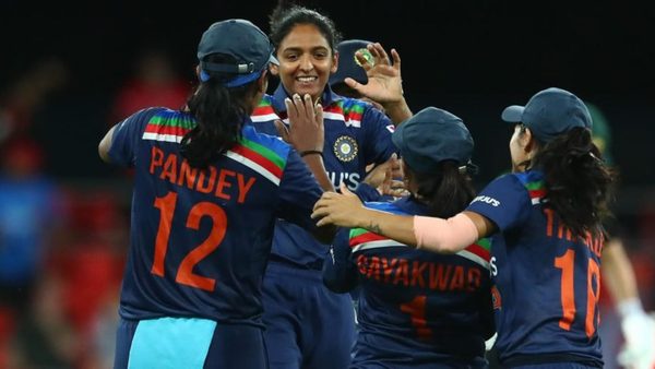 dear-bcci-if-you-havent-noticed-yet-its-time-for-a-womens-ipl.Click to read full article.