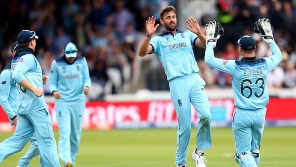 cricket-world-cup-final-woakespplunkett-mid-innings-report.Click to read full article.