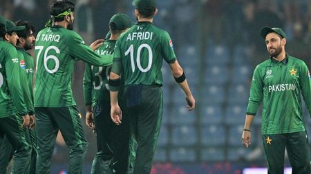 t20-world-cup-semi-final-scenarios-how-pakistan-can-qualify-for-last-four.Click to read full article.