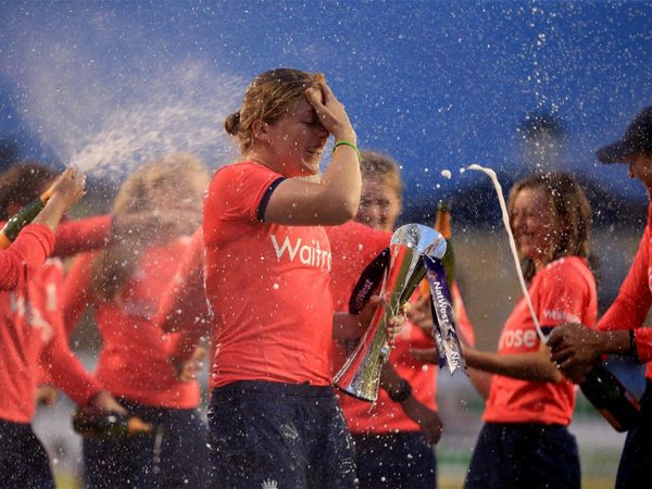 under-the-lid-heather-knight.Click to read full article.