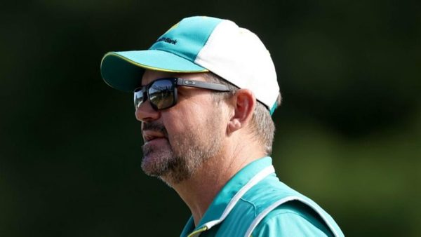 who-is-matthew-mott-the-frontrunner-to-become-englands-next-white-ball-head-coach.Click to read full article.