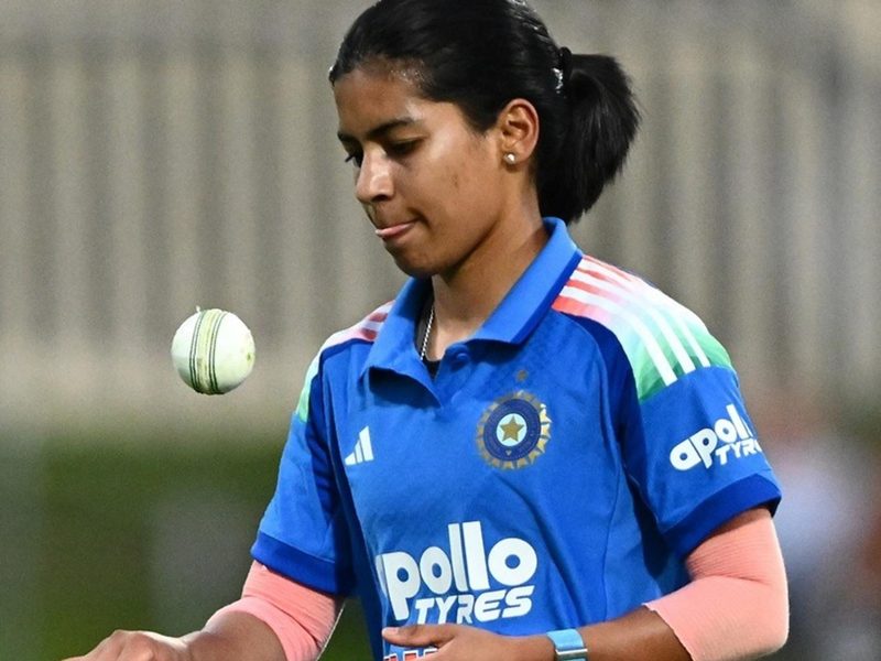 batting-depth-or-extra-bowler-how-should-india-replace-amanjot-kaur-in-their-t20-world-cup-xi.Click to read full article.