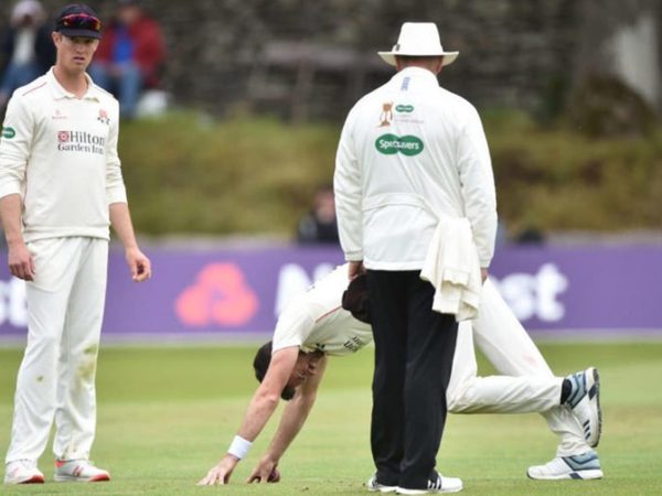 james-anderson-goes-injured-lancashire-just-month-ashes.Click to read full article.