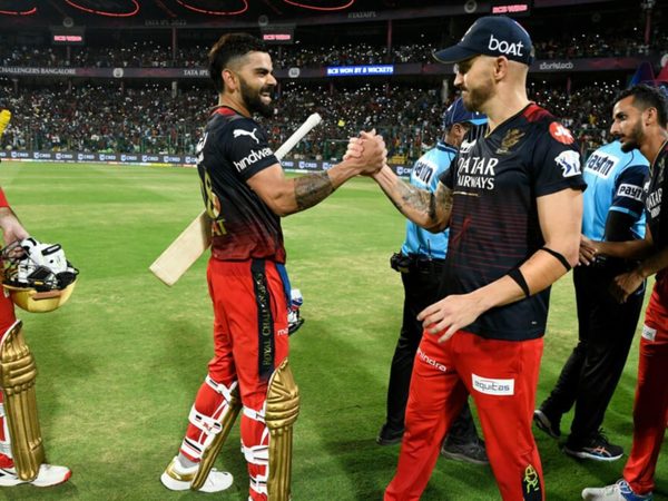 du-plessis-and-kohli-show-mi-youngsters-the-way-to-thrill-packed-chinnaswamy.Click to read full article.