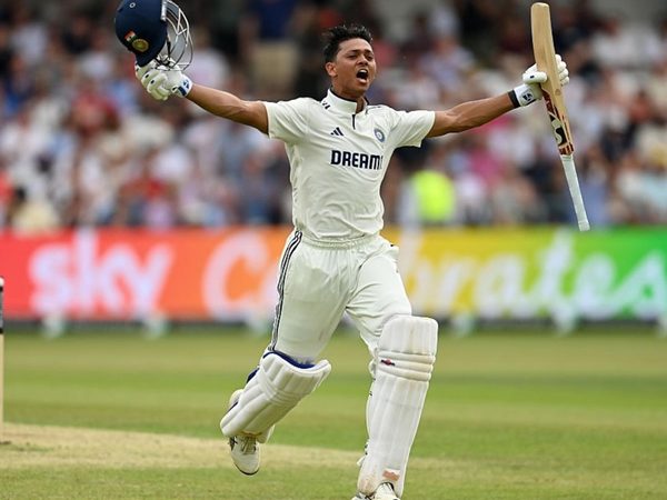 yashasvi-jaiswal-underlines-status-heir-sachins-crown-pure-batsmanship.Click to read full article.