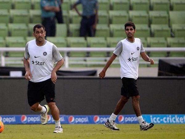 how-dhonis-finishing-approach-helped-bhuvneshwar-improve-as-death-bowler.Click to read full article.