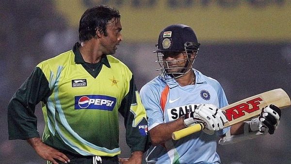 shahid-afridi-reignites-debate-about-tendulkar-being-scared-of-akhtar.Click to read full article.