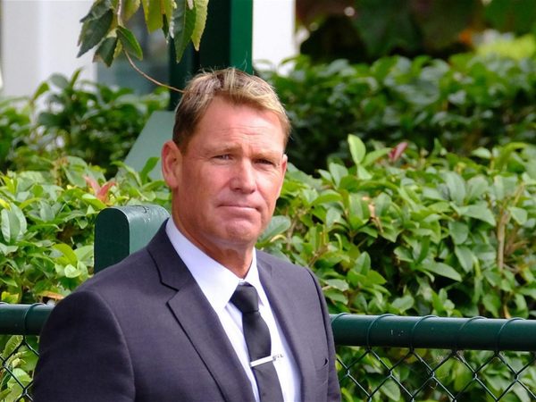 shane-warne-countries-should-stop-picking-players-who-choose-ipl-over-international-duty.Click to read full article.