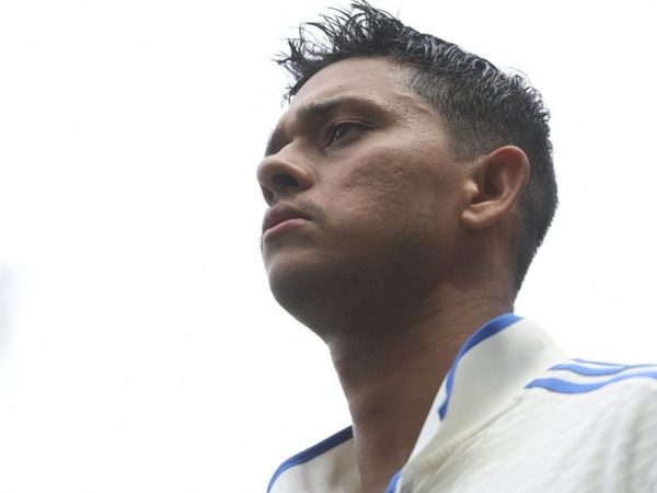 most-test-runs-in-a-calendar-year-full-list-jaiswal-overtakes-sehwag-with-second-best-tally.Click to read full article.