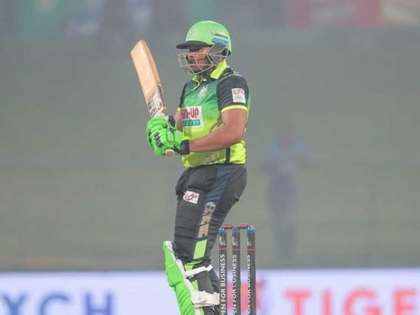 140-runs-14-sixes-four-wickets-last-years-best-bowler-movin-subasinghe-starts-new-sri-lanka-domestic-season-with-a-bang.Click to read full article.