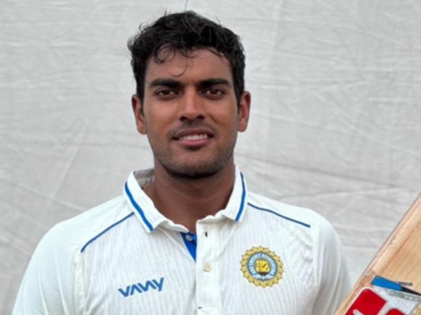 205-18-73-131-indian-newbie-abhinav-tejrana-continues-impressive-start-to-first-class-career.Click to read full article.