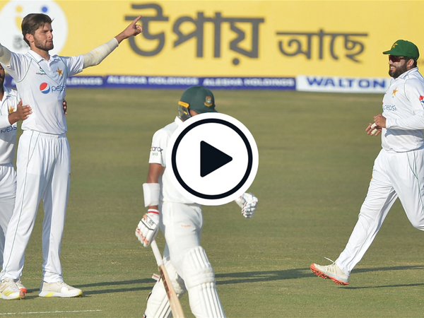 watch-bangladesh-fans-chant-matthew-wade-at-shaheen-afridi-shaheen-responds-with-new-ball-fire.Click to read full article.
