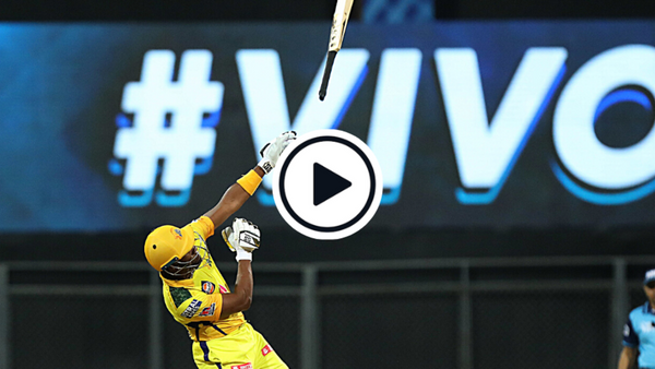 watch-chaos-ensues-as-bravo-scampers-for-two-runs-without-bat.Click to read full article.