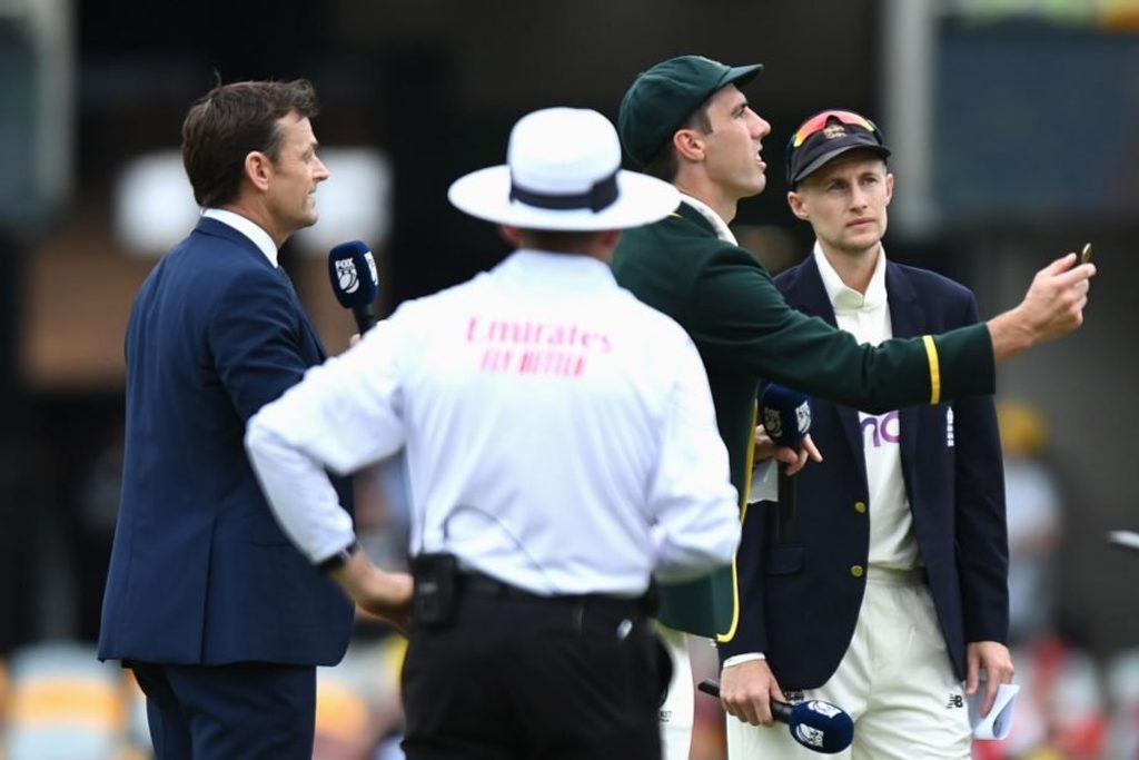 Nasser Hussain: England should have bowled first at the Gabba