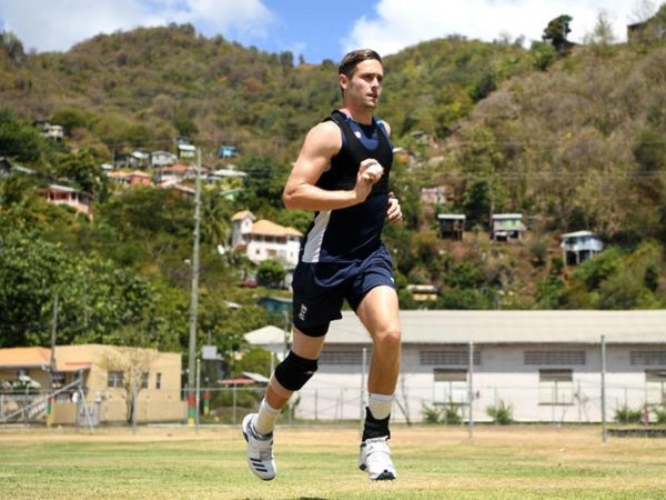 knee-injury-career-chris-woakes.Click to read full article.