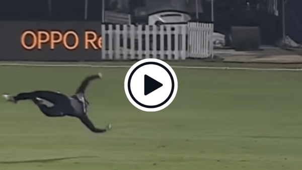 watch-martin-guptill-takes-extraordinary-one-handed-screamer-to-send-david-warner-back-for-golden-duck-in-world-cup-warm-up.Click to read full article.