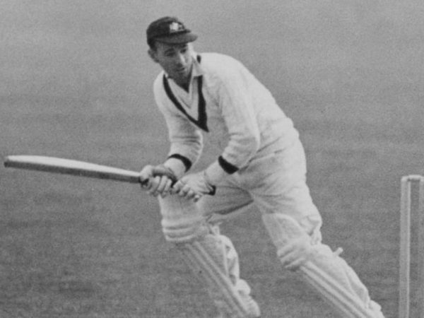 jack-fingleton-wisden-almanack-obituary.Click to read full article.