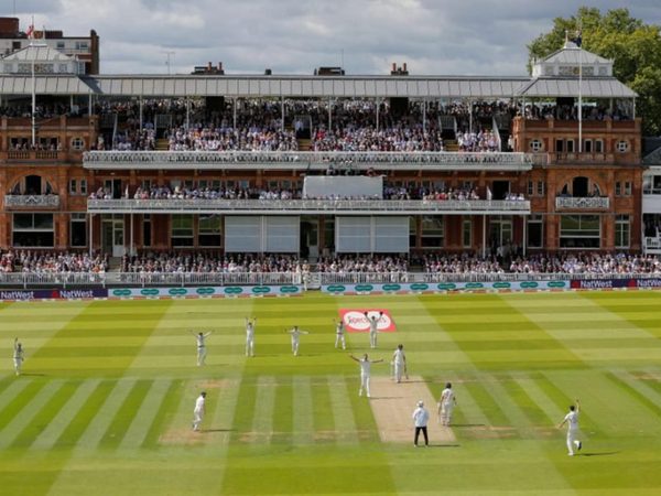 ecb-all-recreational-cricket-should-be-suspended.Click to read full article.