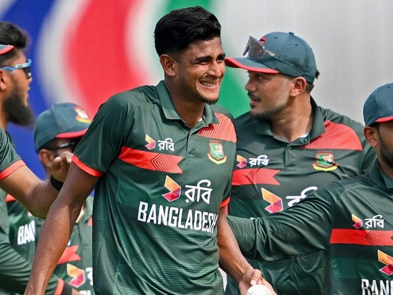 fresh-from-remarkable-psl-stint-bangladesh-pacer-nahid-rana-blows-away-nz-with-second-five-for-in-just-10th-odi.Click to read full article.