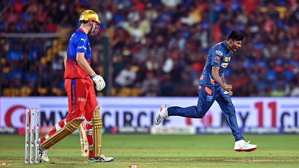 mayank-yadav-live-at-chinnaswamy-stadium-rcb-vs-lsg.Click to read full article.