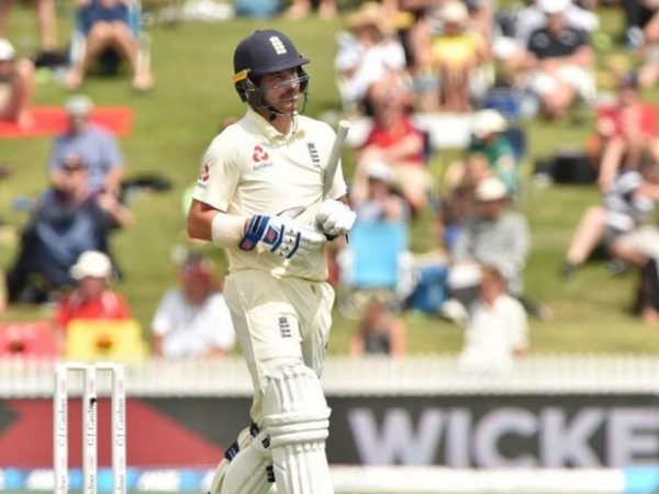 bails-changed-after-rory-burns-dismissal-confusion.Click to read full article.