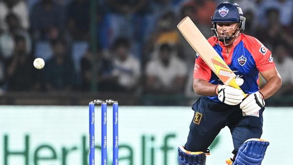 discarded-india-batter-sarfaraz-khan-smashes-maiden-t20-ton-in-domestic-cricket.Click to read full article.