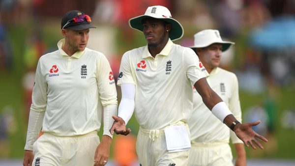 joe-root-defends-use-of-jofra-archer-despite-seamers-elbow-stress-fracture.Click to read full article.