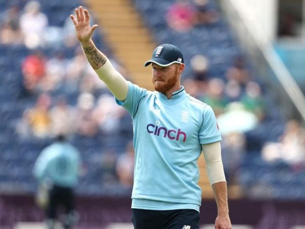 can-somebody-help-me-out-ben-stokes-forgets-names-of-england-debutants-at-the-toss.Click to read full article.