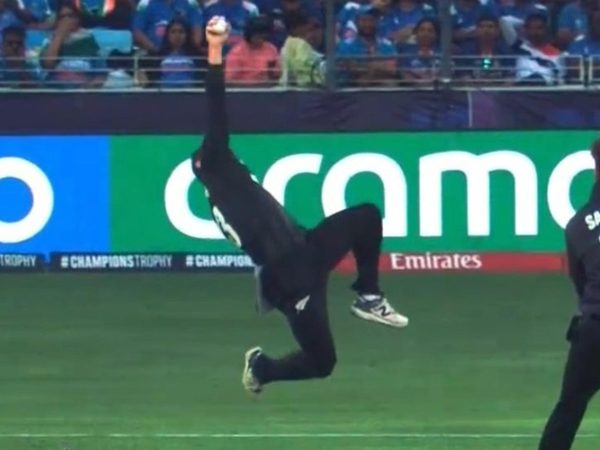 watch-glenn-phillips-plucks-acrobatic-catch-off-full-blooded-shubman-gill-drive-to-spark-india-collapse.Click to read full article.