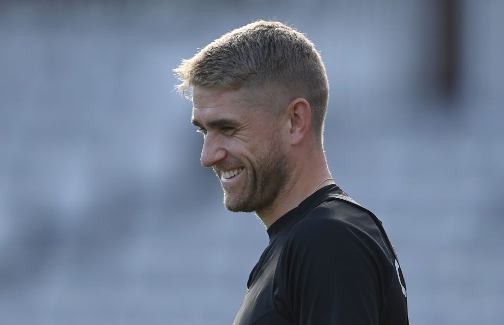 England fast bowler to leave Pakistan tour for his wedding