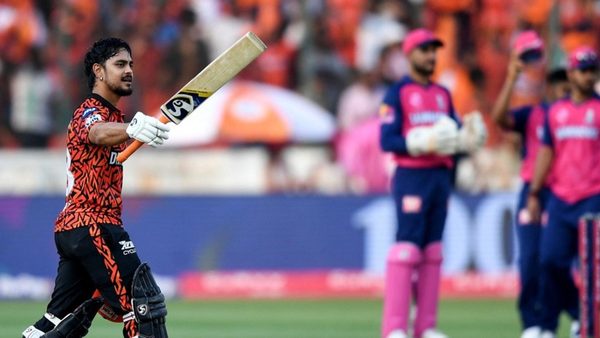 massive-totals-worst-spells-every-record-broken-during-srhs-onslaught-against-rr.Click to read full article.