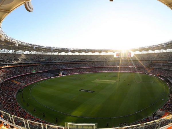final-warning-trio-racist-banner-perth.Click to read full article.