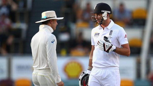 in-advance-of-the-broken-f-arm-when-james-anderson-hit-michael-clarke-round-the-head-with-a-pad-during-the-06-07-ashes.Click to read full article.