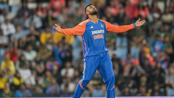 varun-chakravarthy-beats-ashwin-bishnoi-to-set-new-india-t20i-record.Click to read full article.