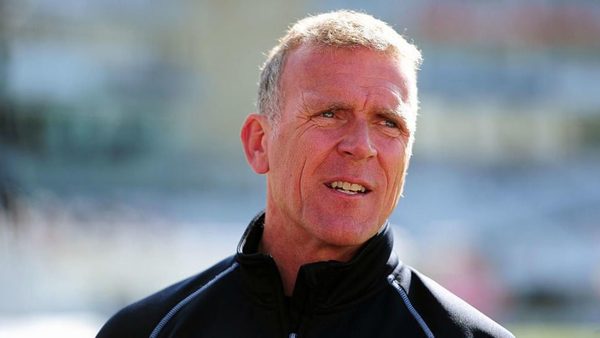 surreys-alec-stewart-cut-off-ipl.Click to read full article.