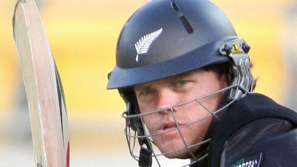 lou-vincent-receives-commemorative-100th-odi-cap-17-years-later-following-corruption-ban-overturn.Click to read full article.