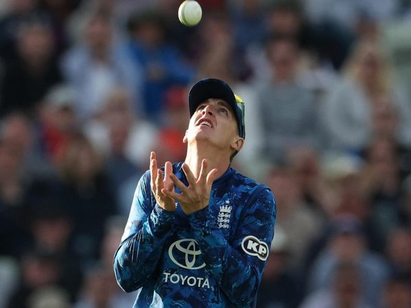 most-catches-in-an-odi-innings-england-captain-equals-jonty-rhodes-world-record-to-kick-off-new-era-in-style.Click to read full article.
