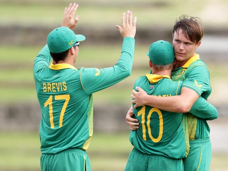 great-nephew-of-former-middlesex-hero-stars-with-five-for-in-south-africa-first-class-final.Click to read full article.