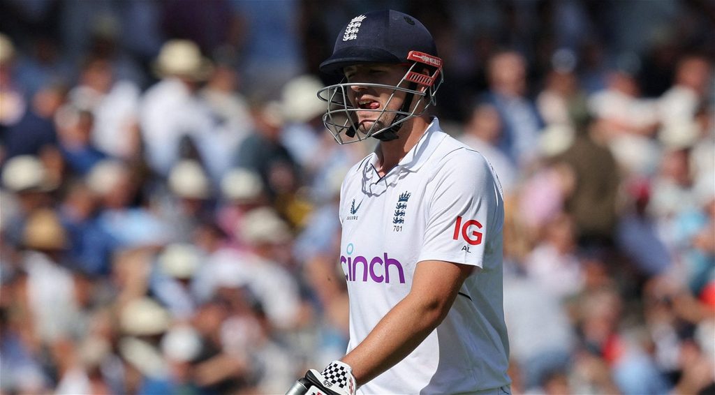 Even in Zak Crawley’s shadow, Alex Lees is feeling the heat